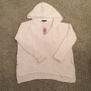 NWT American Eagle hooded sweater